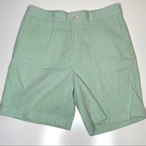 Size 34W Southern Tide Green-White Shorts
